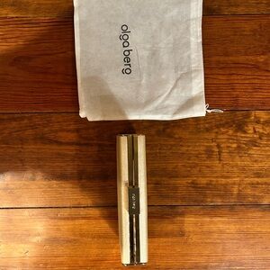 Champagne Precious Metallic Slimline Clutch